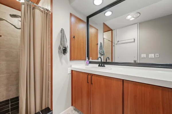 $725,000 | 6171 Pleasant Hill Drive, Trenton, WI 53095