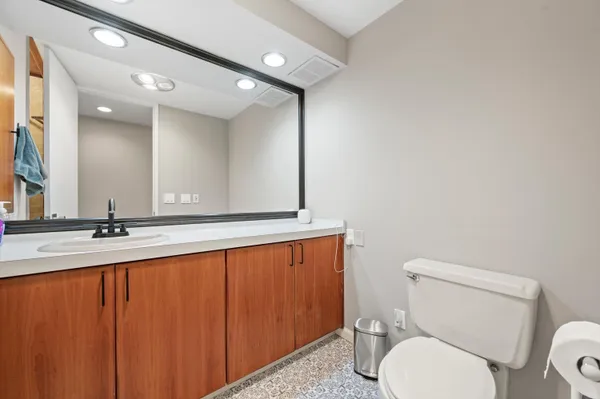 $725,000 | 6171 Pleasant Hill Drive, Trenton, WI 53095