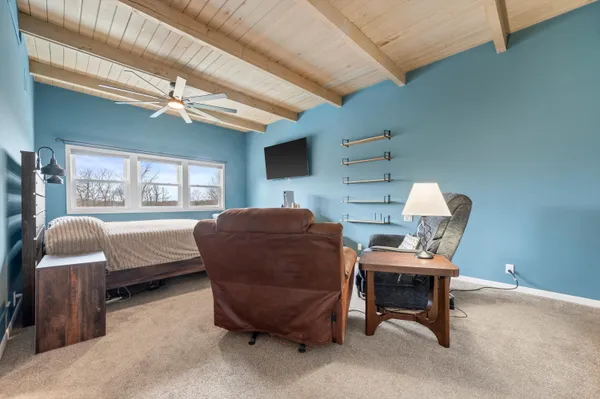 $725,000 | 6171 Pleasant Hill Drive, Trenton, WI 53095