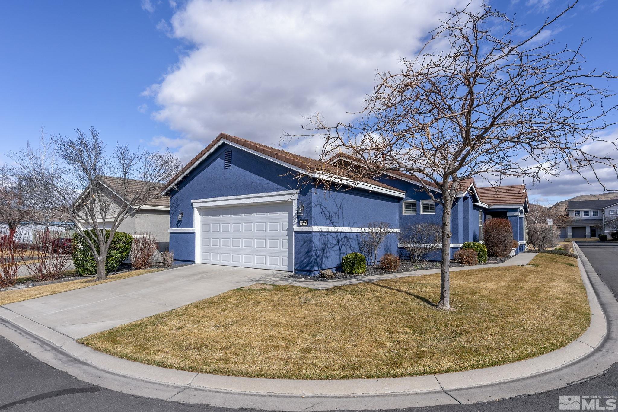 10591 Iron Point Circle Reno, NV 89521 - Photo 2 of 29 Photo 2
