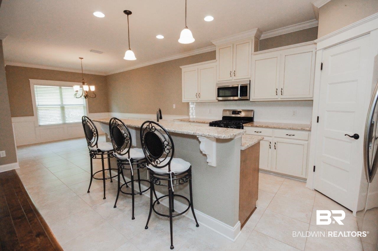 30214 Loblolly Circle Daphne, AL 36527 - Photo 7 of 30 Breakfast Bar