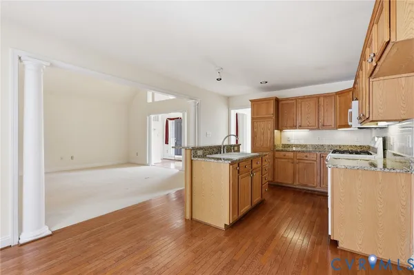 $385,000 | 118 Kennon Pointe Court, Colonial Heights, VA 23834