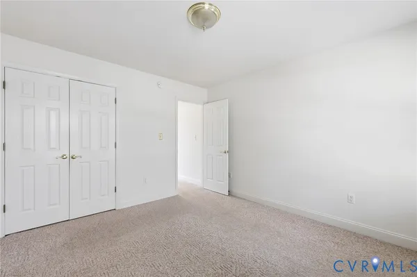 $393,900 | 118 Kennon Pointe Court, Colonial Heights, VA 23834