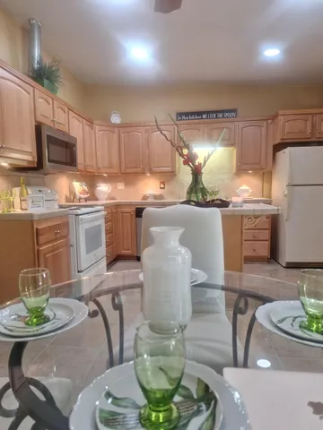 $395,900 | 4601 Foster Way, Carmichael, CA 95608