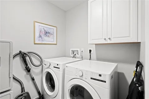 $649,000 | 4950 Central Street, Unit 306, Kansas City, MO 64112