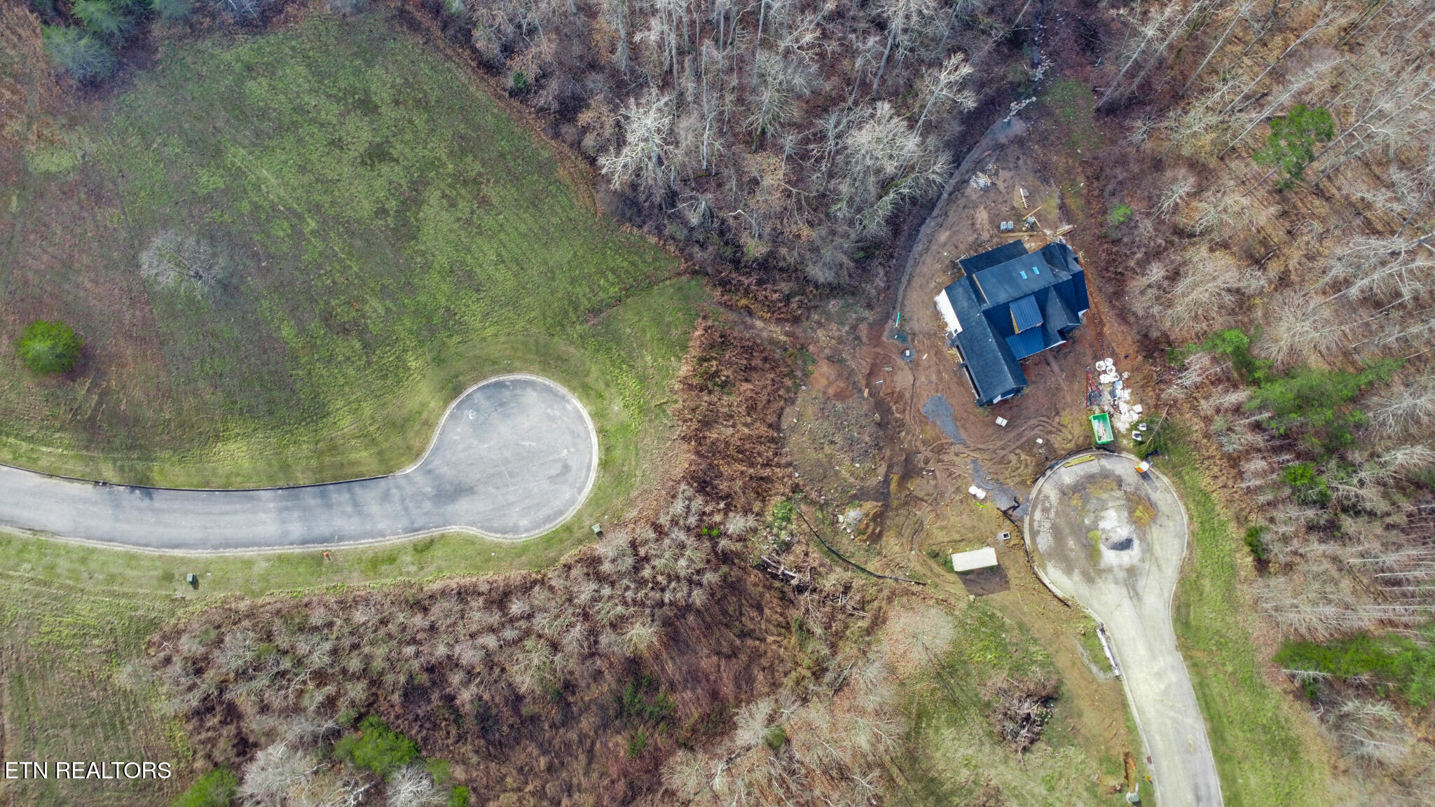 122 Willow Oak Drive Oak Ridge, TN 37830 - Photo 4 of 7 dji_0204-dji_0206
