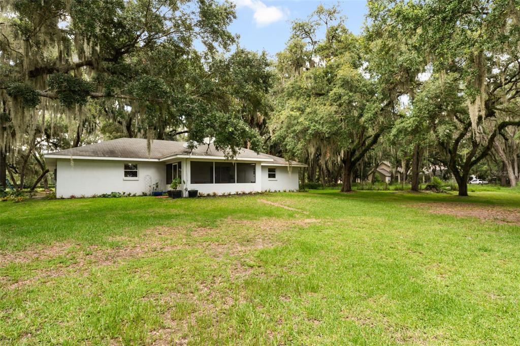 7938 Jacksons River Road Leesburg, FL 34788 - Photo 34 of 43
