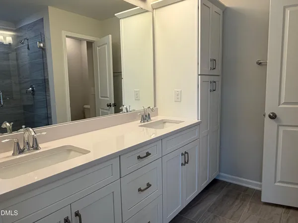 $515,000 | 10033 Secluded Gdn Drive, Unit 160, Apex, NC 27523