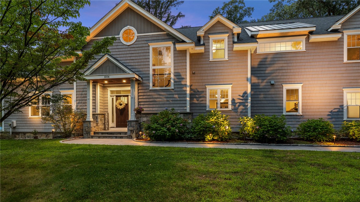 1004 Great Road Lincoln, RI 02865 - Photo 2 of 49