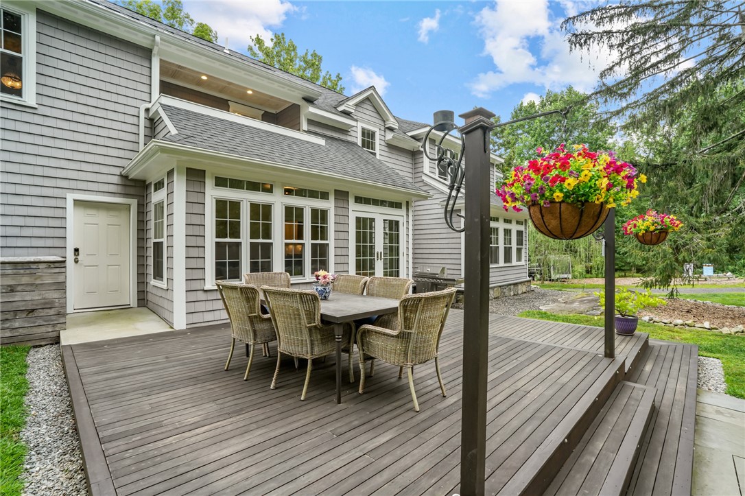 1004 Great Road Lincoln, RI 02865 - Photo 39 of 49