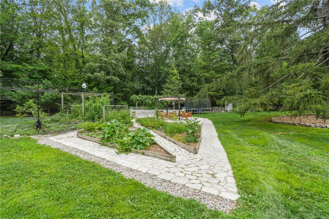 1004 Great Road Lincoln, RI 02865 - Photo 40 of 49