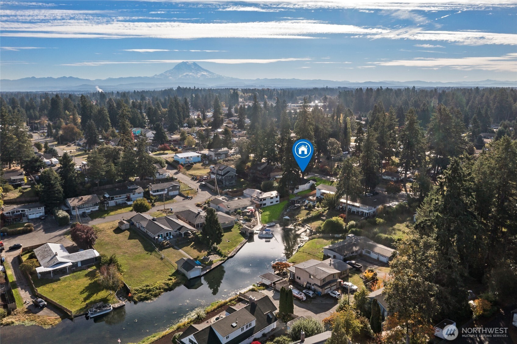 625 173rd Street South Spanaway, WA 98387 - Photo 31 of 35 a view of city and mountain
