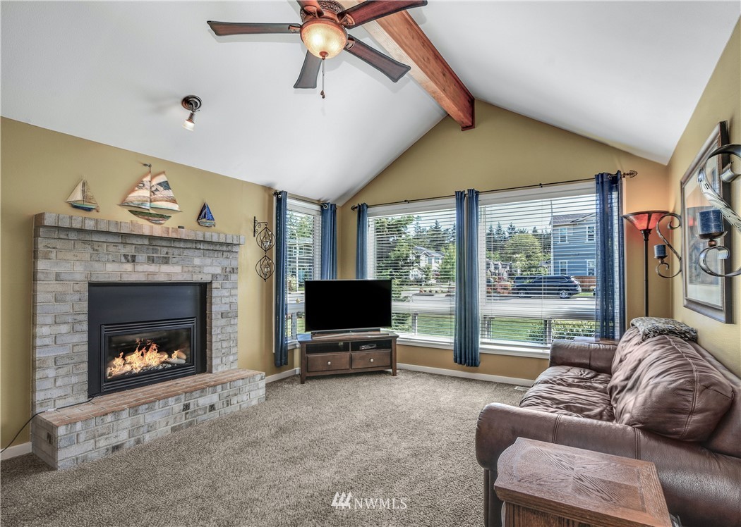 4924 Southeast 2nd Place Renton, WA 98059 - Photo 11 of 39
