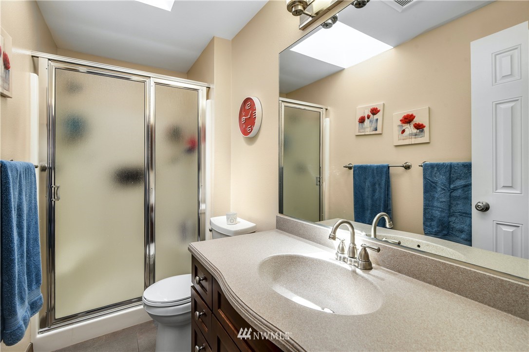 4924 Southeast 2nd Place Renton, WA 98059 - Photo 15 of 39