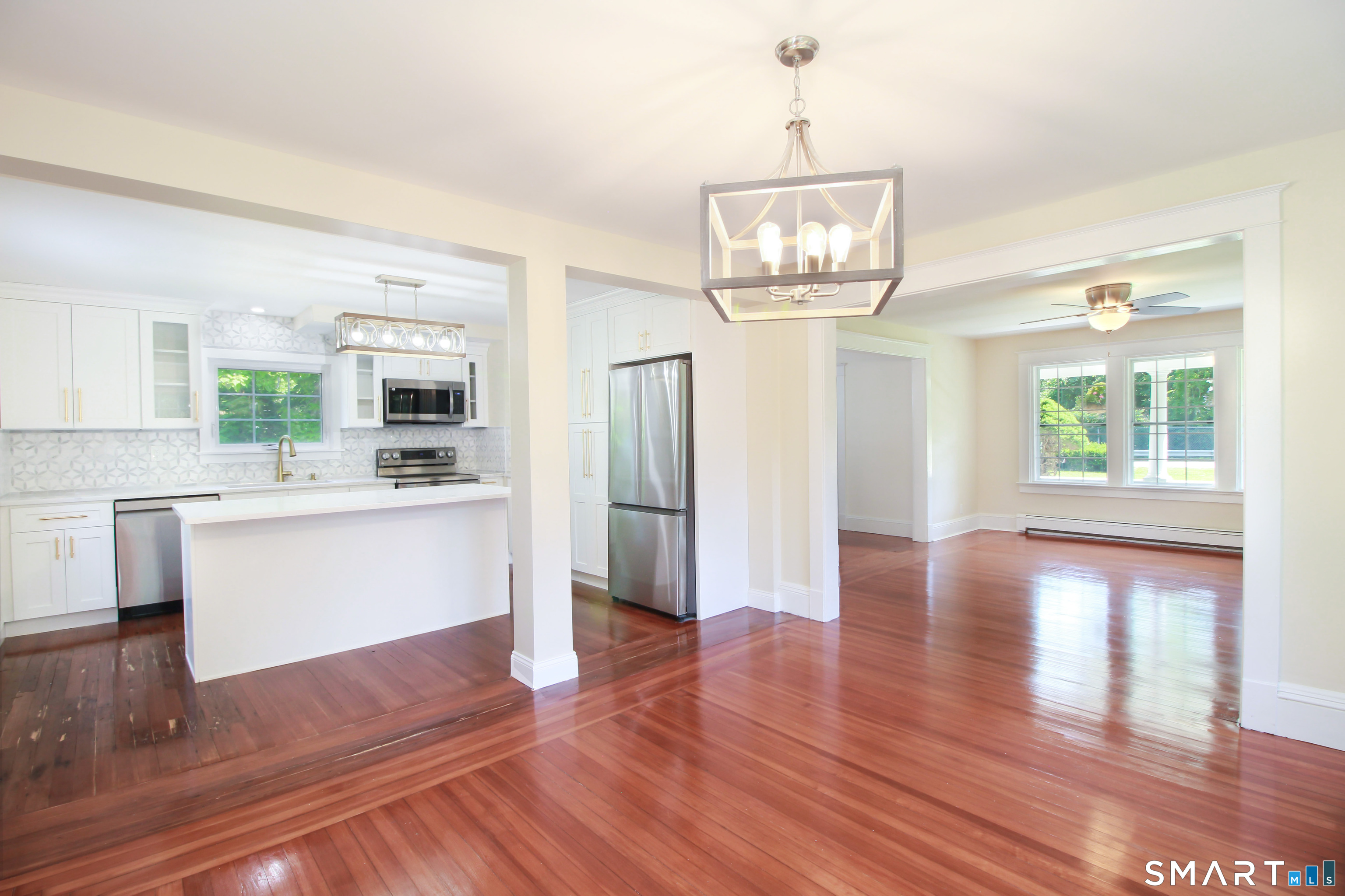 549 Boston Post Road Waterford, CT 06385 - Photo 11 of 36 Gallery Image 11
