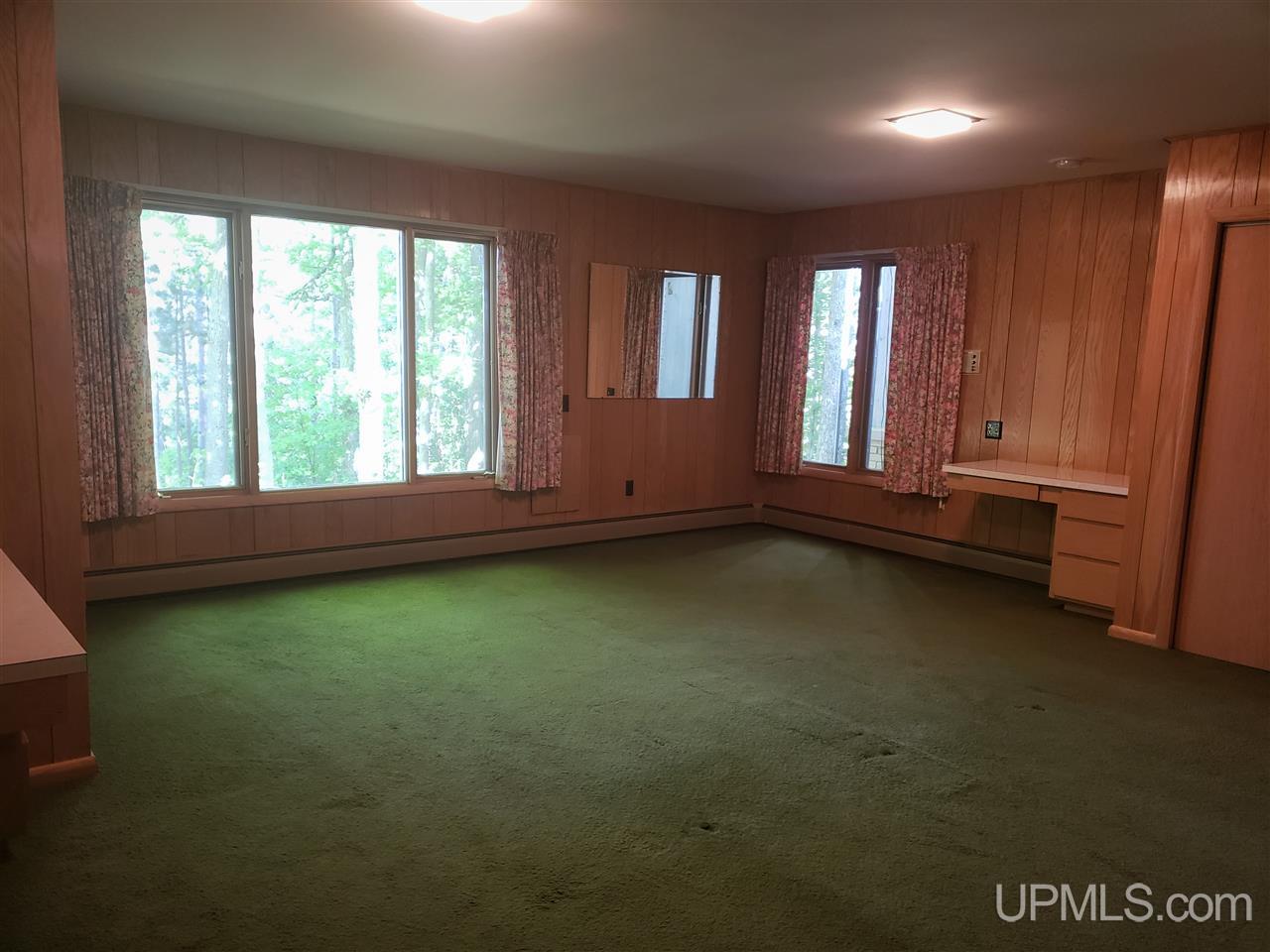 19334 Demotts Road Hancock, MI 49930 - Photo 38 of 48