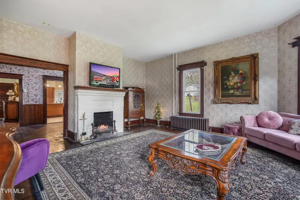 $256,000 | 118 West 1st Street South, Big Stone Gap, VA 24219