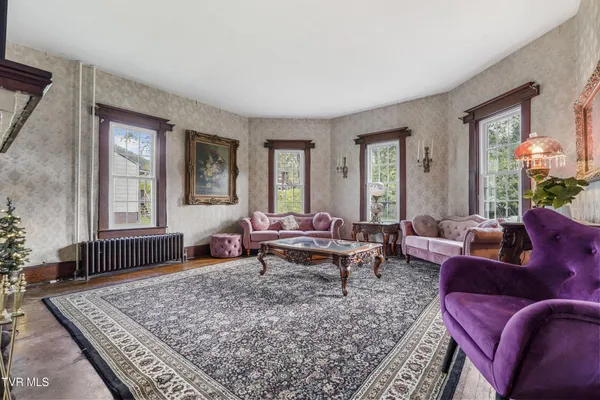 $256,000 | 118 West 1st Street South, Big Stone Gap, VA 24219
