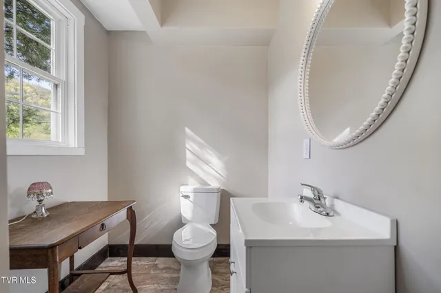 $256,000 | 118 West 1st Street South, Big Stone Gap, VA 24219