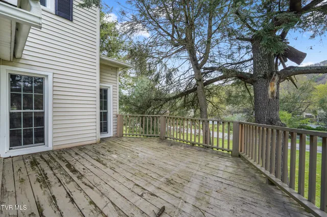 $256,000 | 118 West 1st Street South, Big Stone Gap, VA 24219