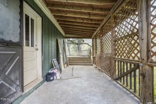 $256,000 | 118 West 1st Street South, Big Stone Gap, VA 24219