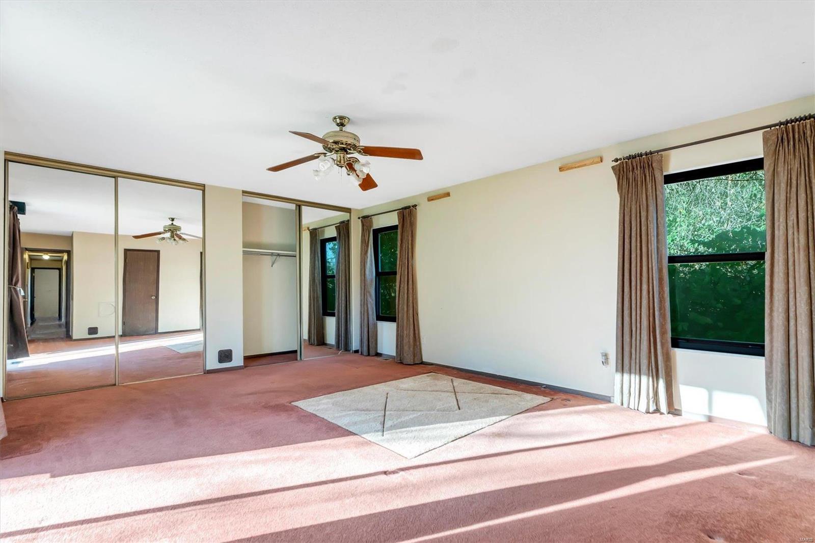 1175 Crested View Drive St. Louis, MO 63146 - Photo 23 of 31
