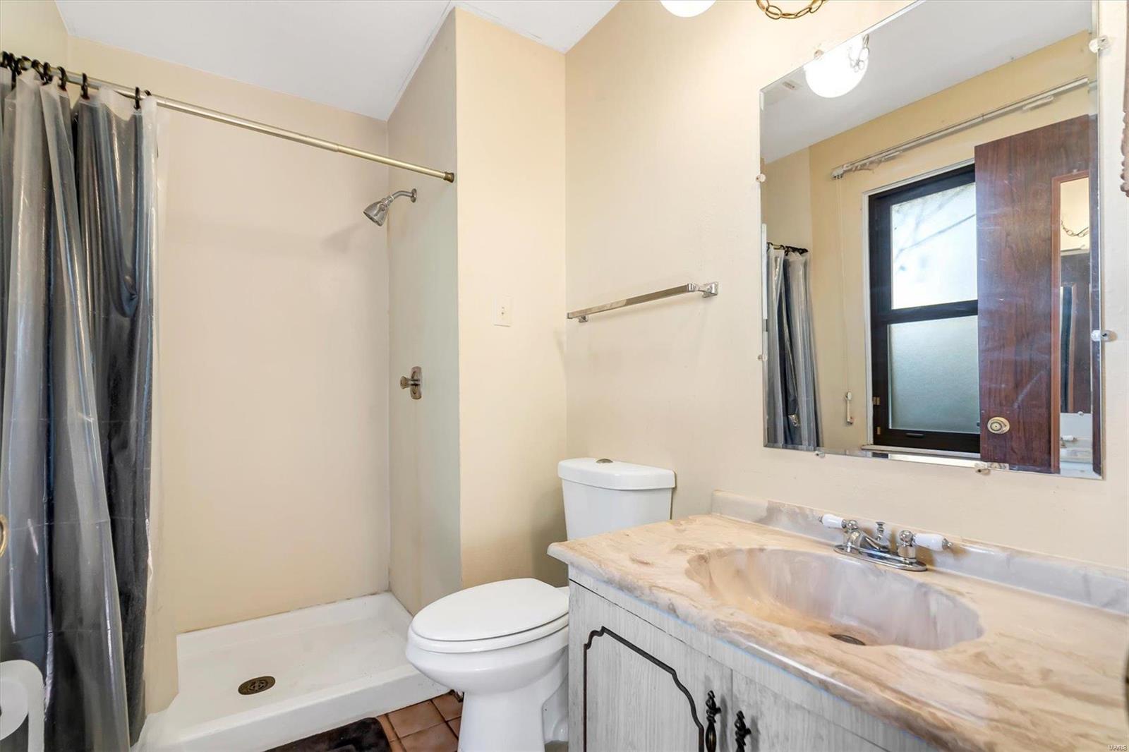 1175 Crested View Drive St. Louis, MO 63146 - Photo 24 of 31