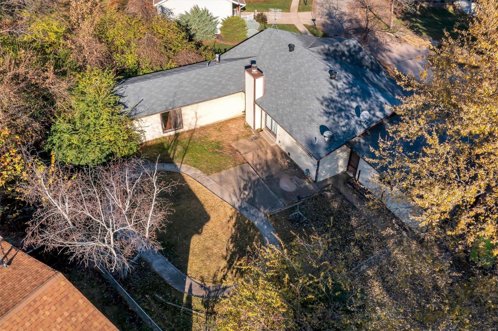 1175 Crested View Drive St. Louis, MO 63146 - Photo 28 of 31