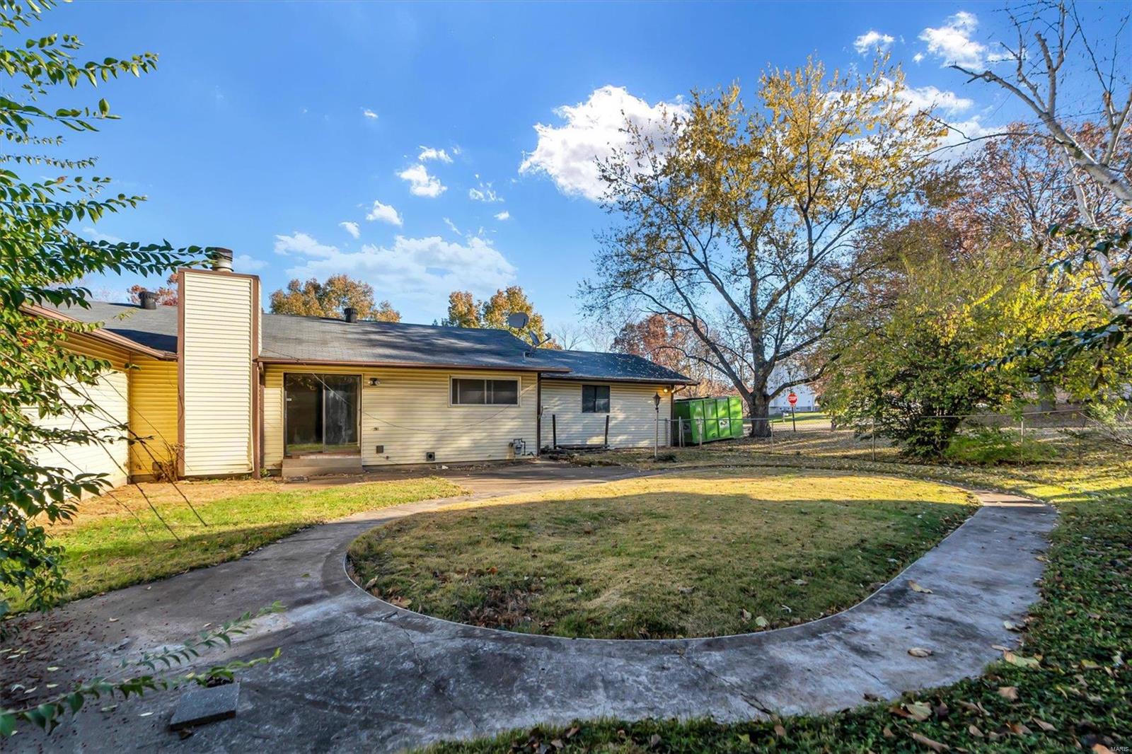 1175 Crested View Drive St. Louis, MO 63146 - Photo 6 of 31