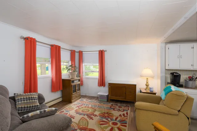 $179,900 | 311 West Allen Street, Kentland, IN 47951