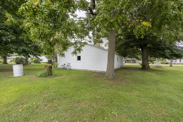 $179,900 | 311 West Allen Street, Kentland, IN 47951