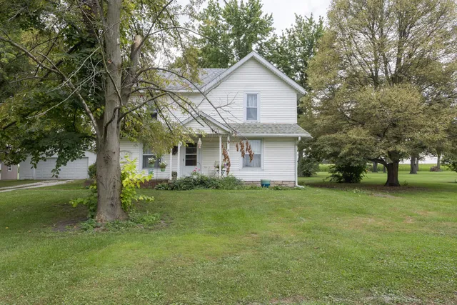 $179,900 | 311 West Allen Street, Kentland, IN 47951