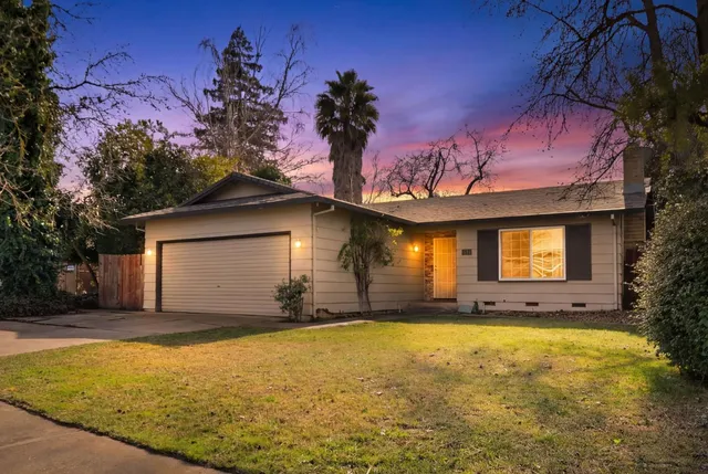 $399,999 | 1056 Port Chelsea Circle, Lodi, CA 95240