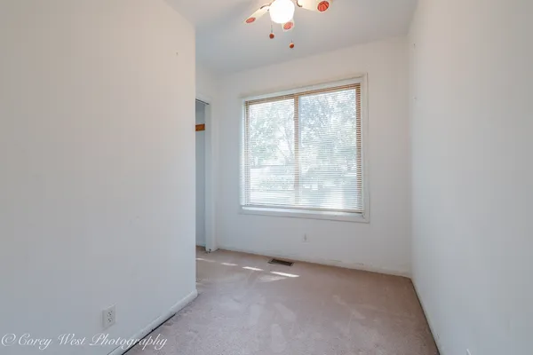 $233,000 | 916 Albert Avenue, Sycamore, IL 60178