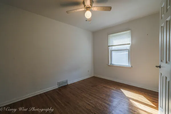 $233,000 | 916 Albert Avenue, Sycamore, IL 60178