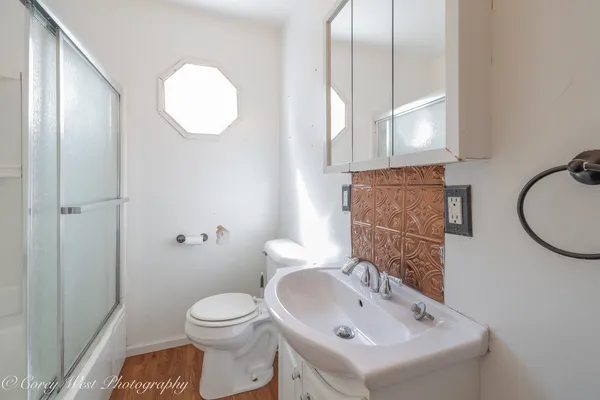 $233,000 | 916 Albert Avenue, Sycamore, IL 60178