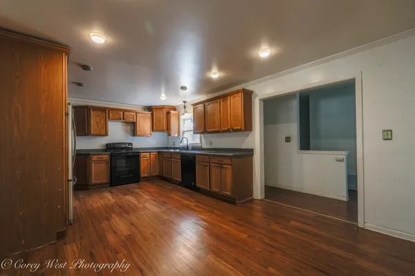 $233,000 | 916 Albert Avenue, Sycamore, IL 60178