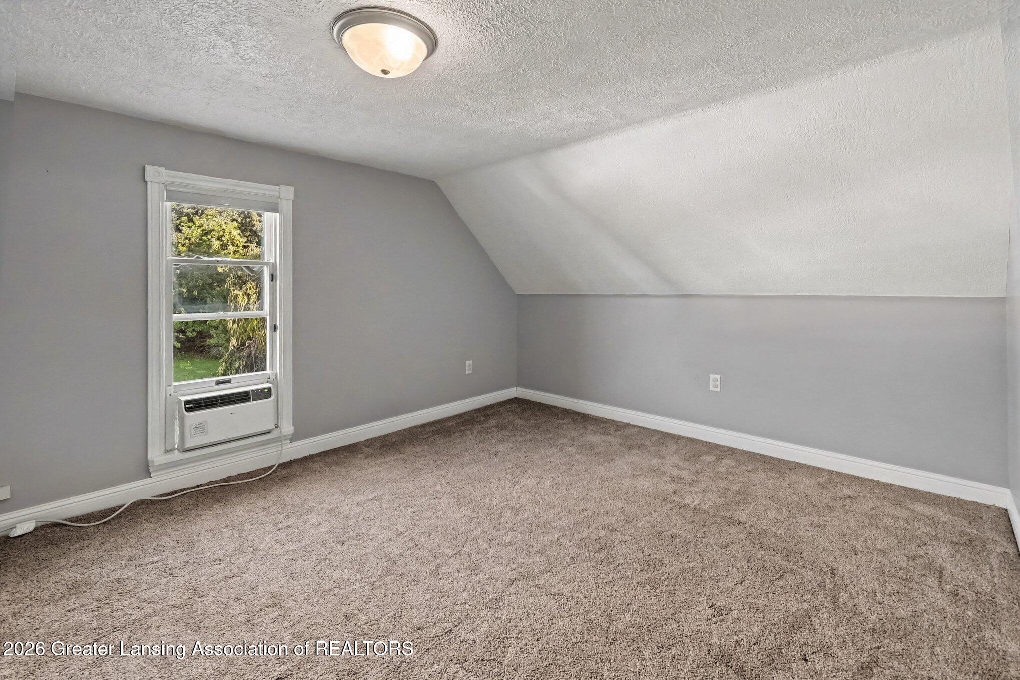 5490 West Howe Road Dewitt, MI 48820 - Photo 28 of 59 Bedroom 3