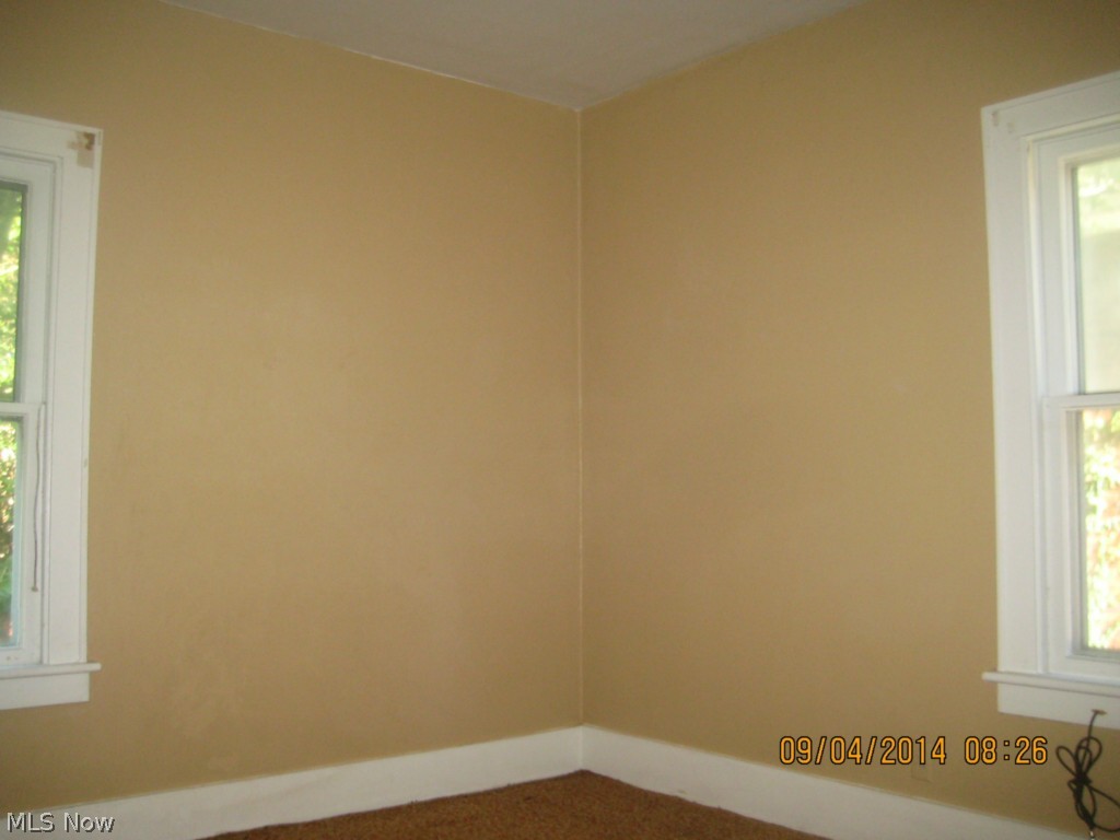 864 Aberdeen Street Akron, OH 44310 - Photo 7 of 14