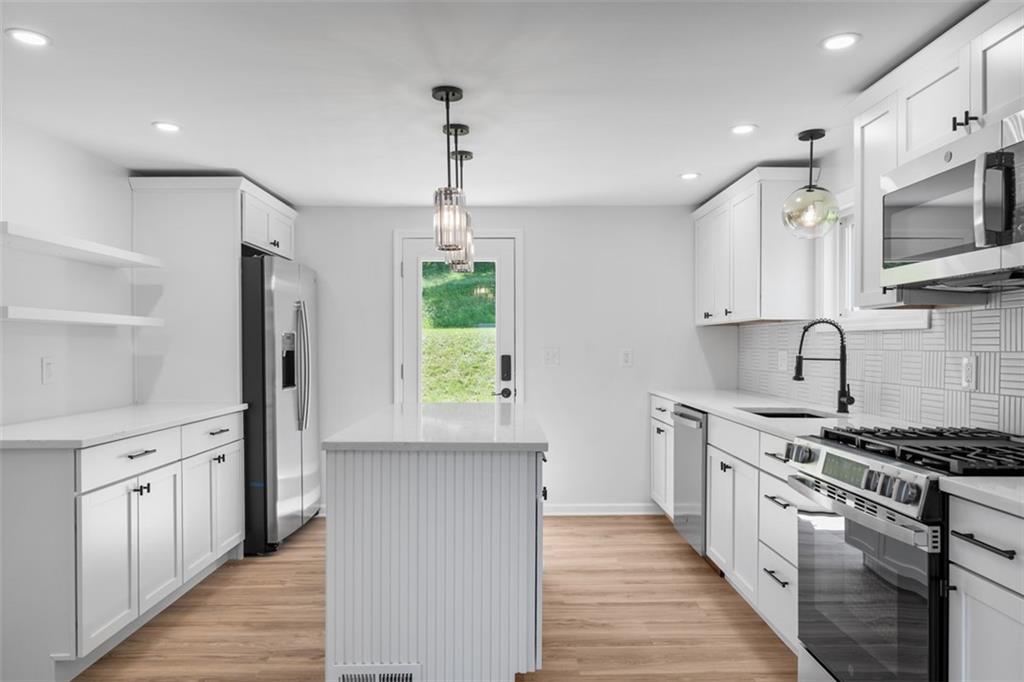 4736 Doyle Road Pittsburgh, PA 15227 - Photo 16 of 45 Gallery Image 16
