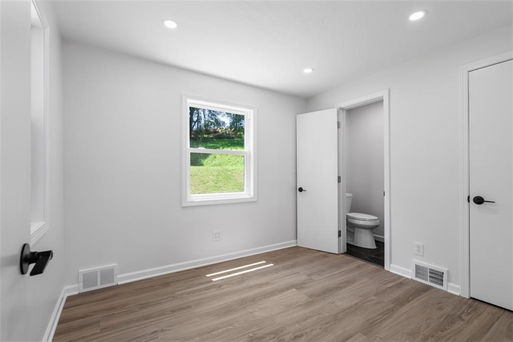 4736 Doyle Road Pittsburgh, PA 15227 - Photo 19 of 45 Gallery Image 19