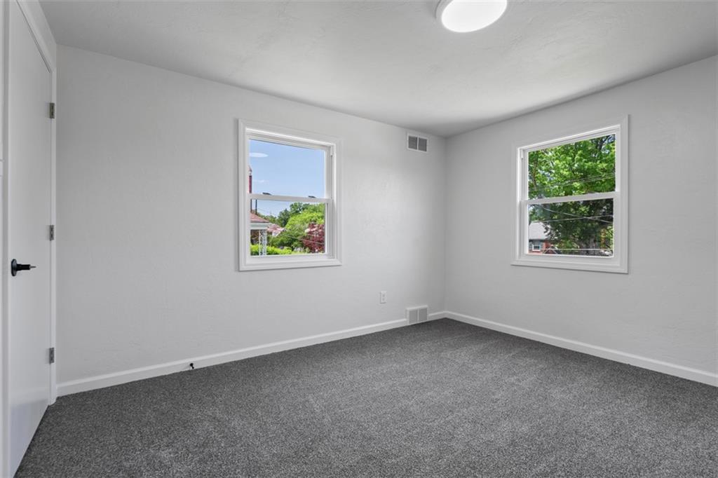 4736 Doyle Road Pittsburgh, PA 15227 - Photo 21 of 45 Gallery Image 21
