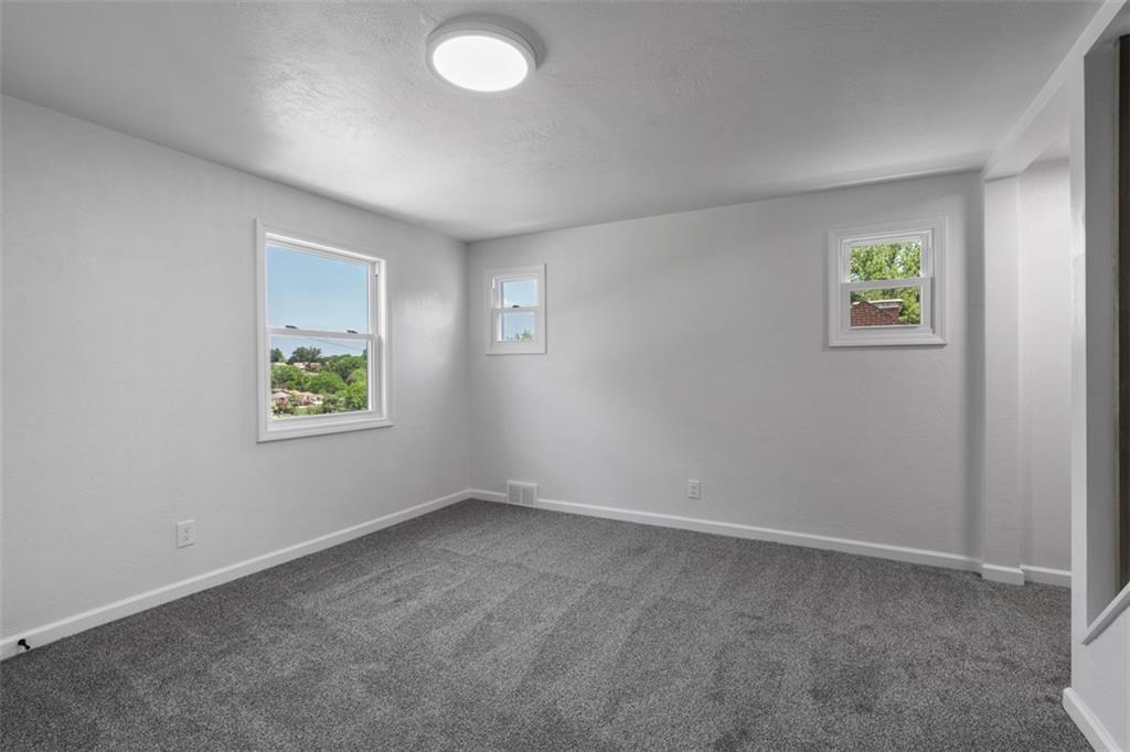 4736 Doyle Road Pittsburgh, PA 15227 - Photo 27 of 45 Gallery Image 27