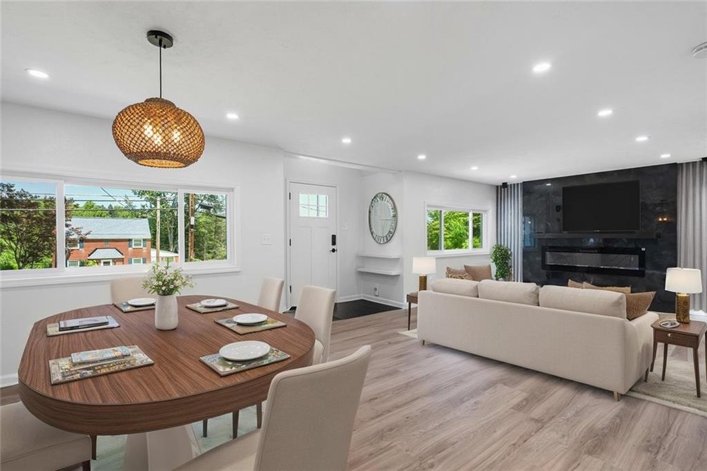 4736 Doyle Road Pittsburgh, PA 15227 - Photo 3 of 45 Gallery Image 3
