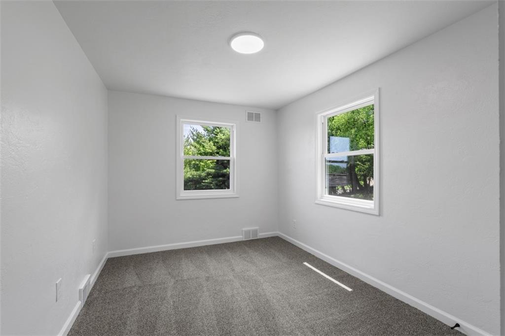 4736 Doyle Road Pittsburgh, PA 15227 - Photo 32 of 45 Gallery Image 32
