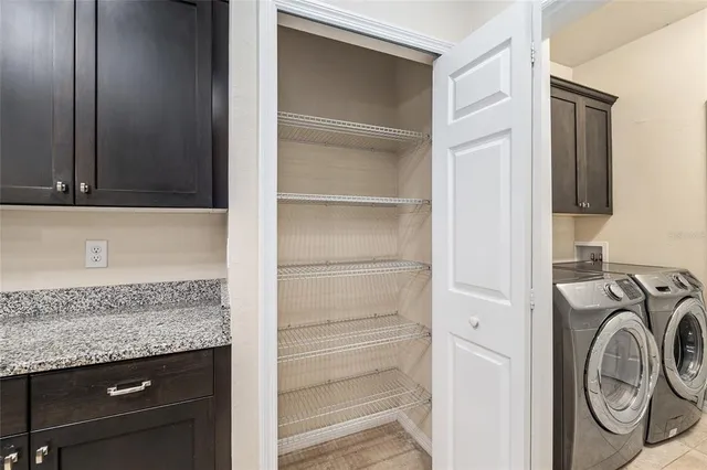 a view of walk in closet