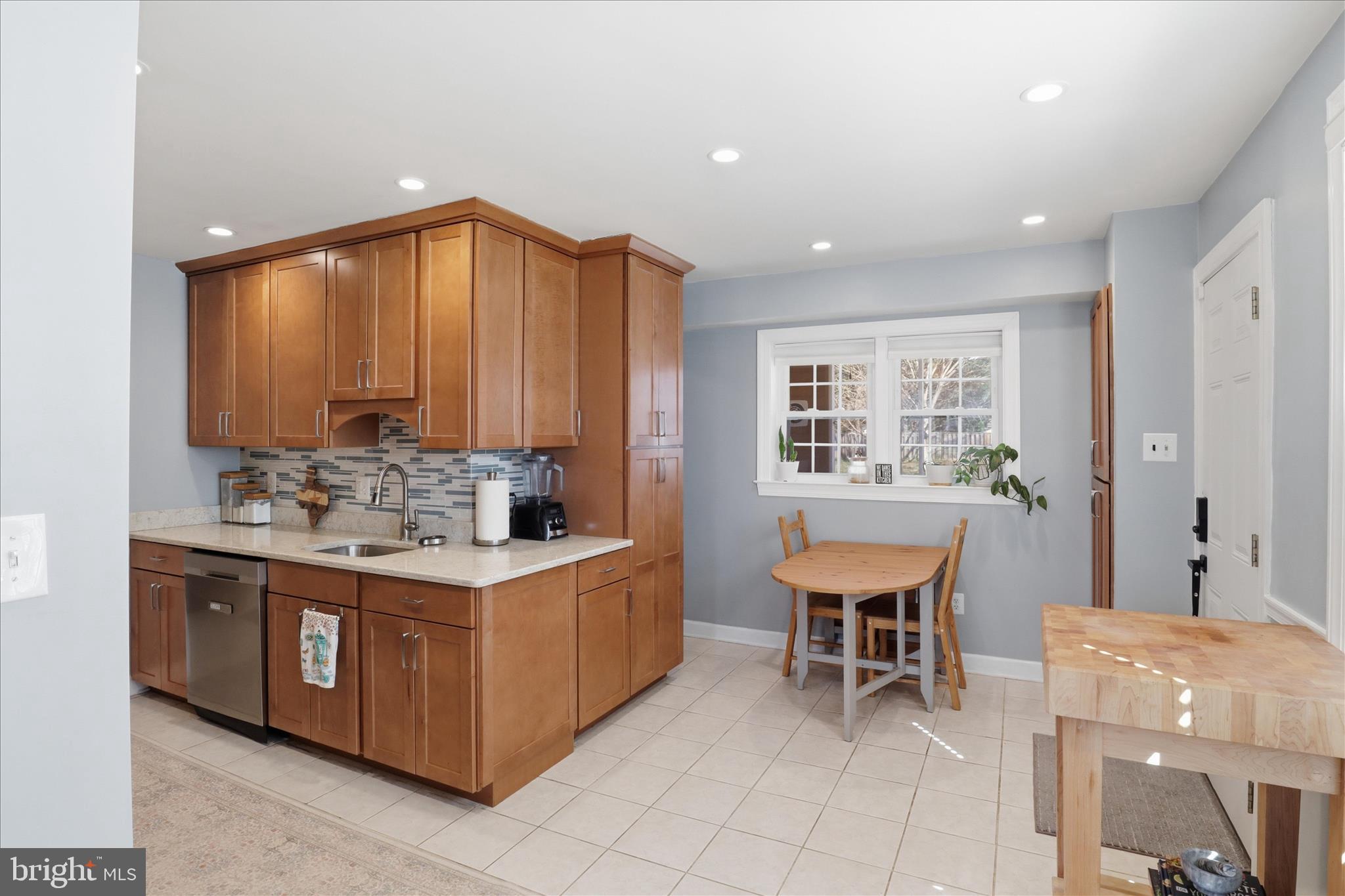 6436 Burwell Street Springfield, VA 22150 - Photo 14 of 45