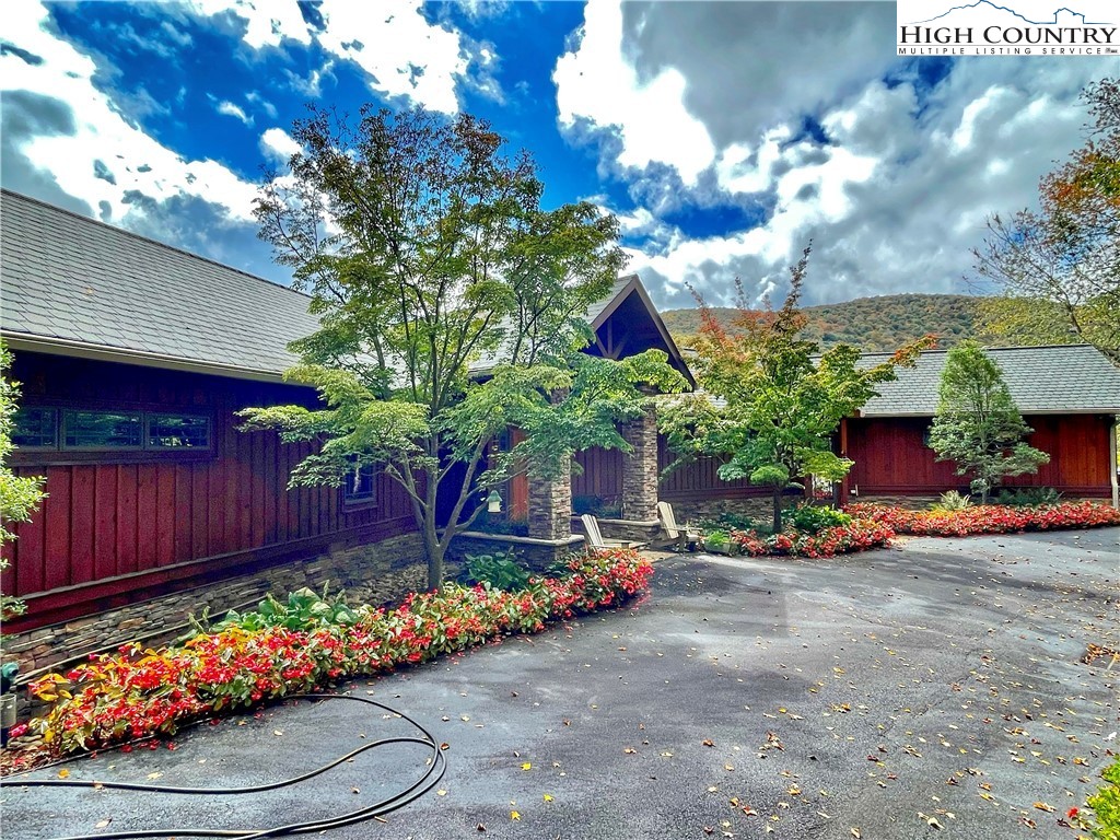 278 Log Hollow Road Boone, NC 28607 - Photo 32 of 35 Gallery Image 32