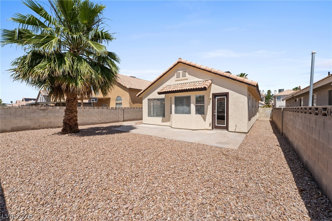 1925 Falcon Ridge Street Las Vegas, NV 89142 - Photo 26 of 31