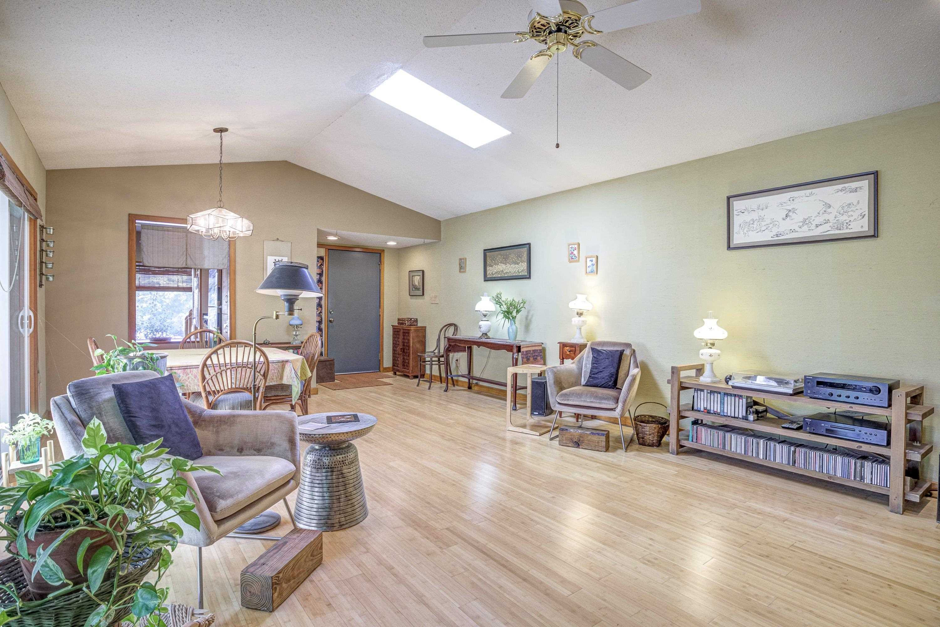 2729 Rue Sans Famille Raleigh, NC 27607 - Photo 4 of 39 Photo 4